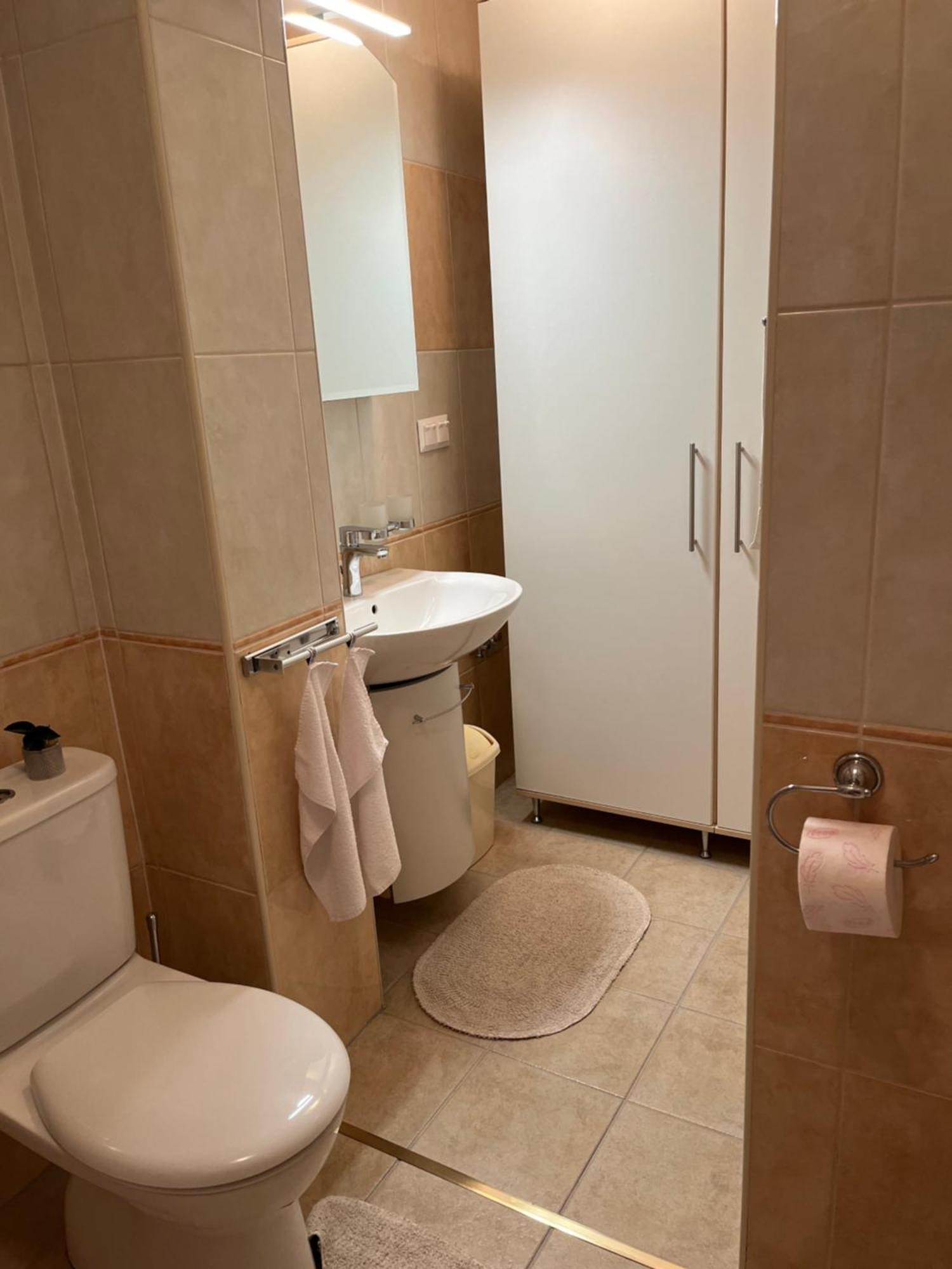 Reka Apartmanhaz Бюк Экстерьер фото